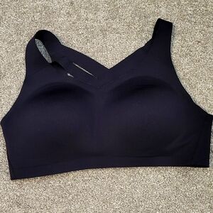 Lululemon high impact sports bra size 36C
